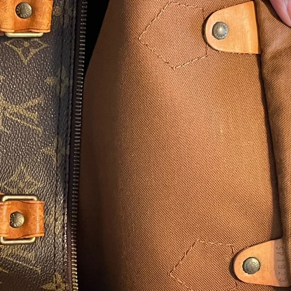 Louis Vuitton Speedy 40 - Picture 4 of 8